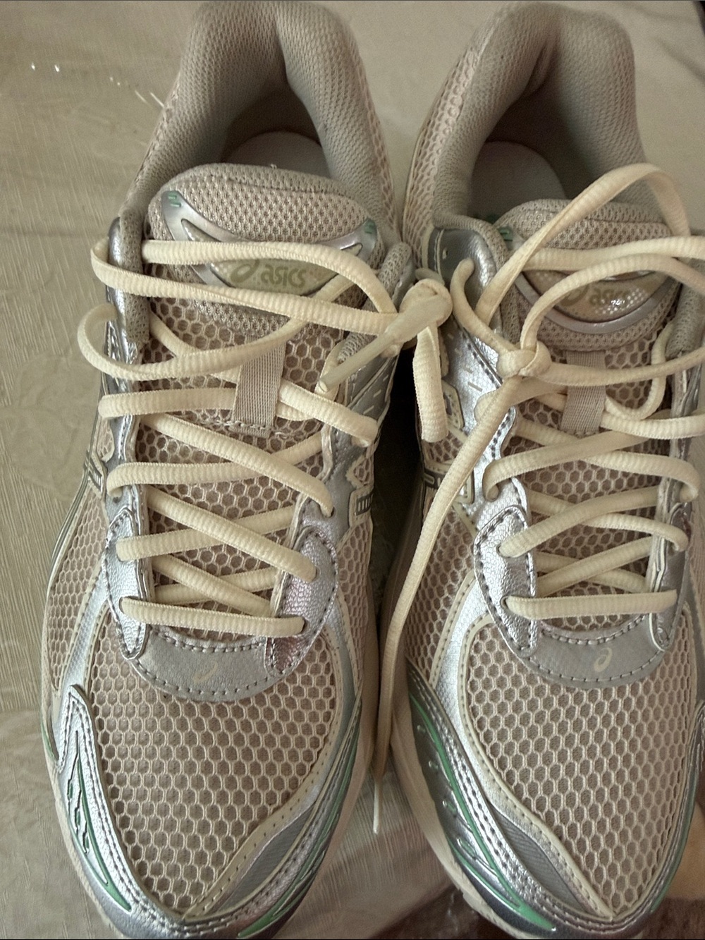 Asics Men’s Cream and Silver Sneakers with Green Trim